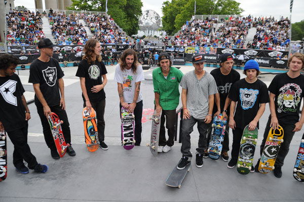 Skaters in the Finals brackets about to throw down